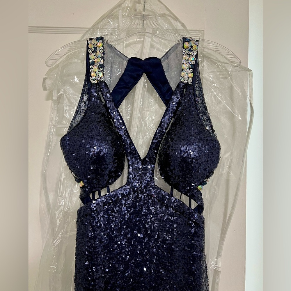 Sequined Prom Dress - Picture 4 of 7